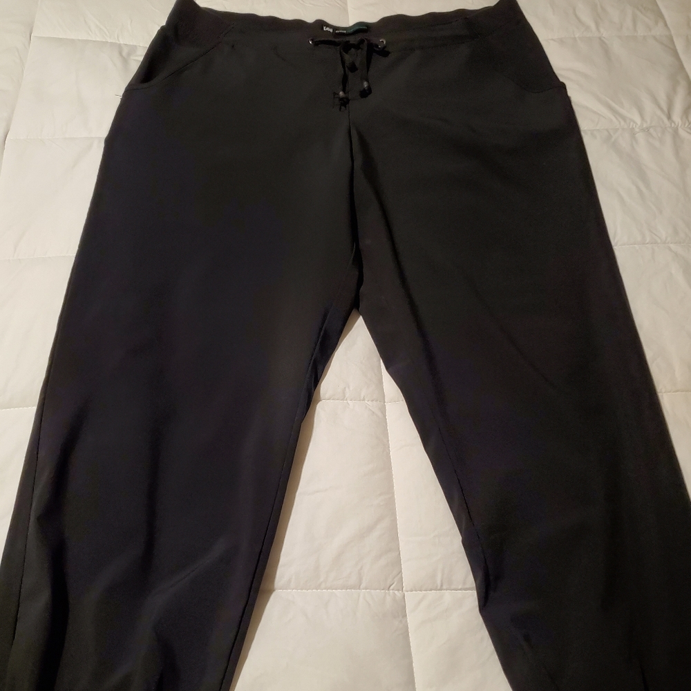 Lee Active Performance